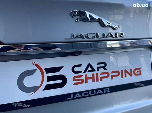 Jaguar XF 2016 - фото 10