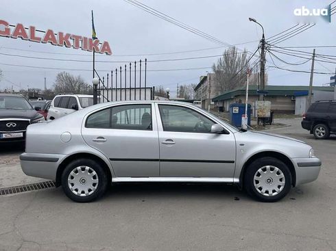 Skoda Octavia 2002 - фото 6