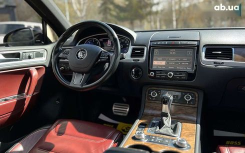 Volkswagen Touareg 2016 - фото 16