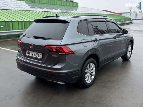 Volkswagen Tiguan 2019 - фото 8