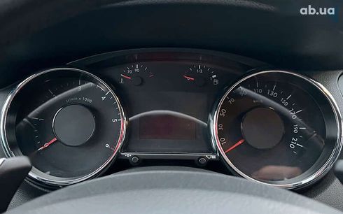 Peugeot 5008 2012 - фото 13