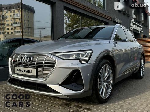 Audi E-Tron 2020 - фото 4