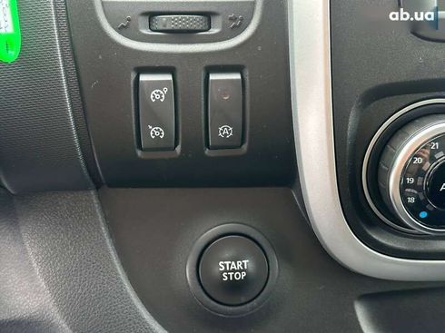 Renault Trafic 2021 - фото 17