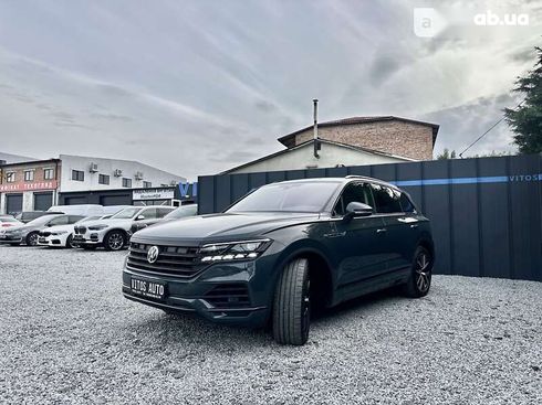 Volkswagen Touareg 2019 - фото 14