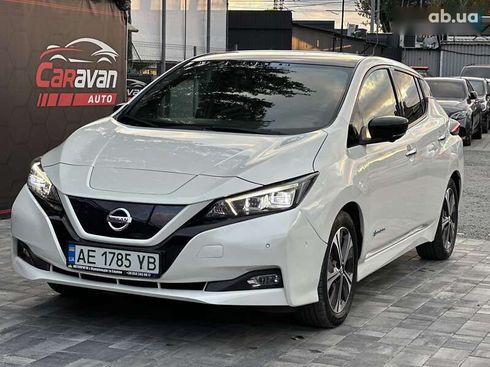 Nissan Leaf 2018 - фото 24