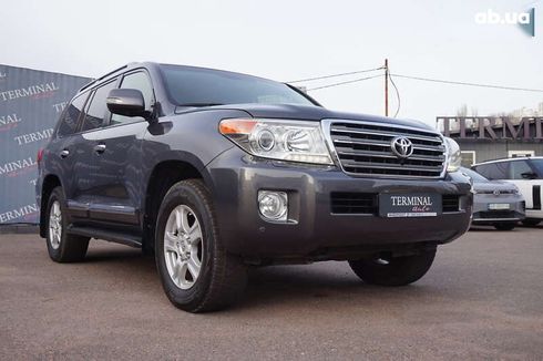 Toyota Land Cruiser 2014 - фото 10