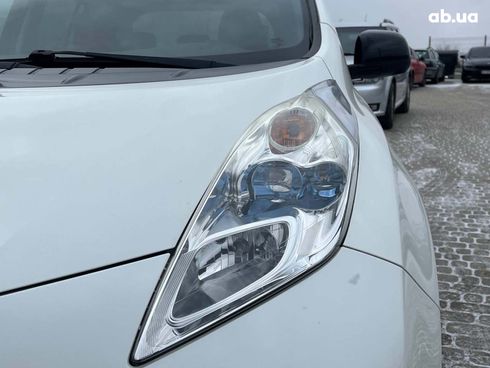 Nissan Leaf 2017 белый - фото 4