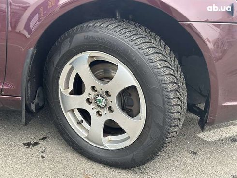 Skoda Octavia 2012 - фото 12