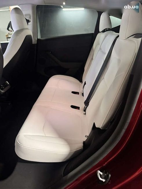 Tesla Model Y 2024 - фото 10