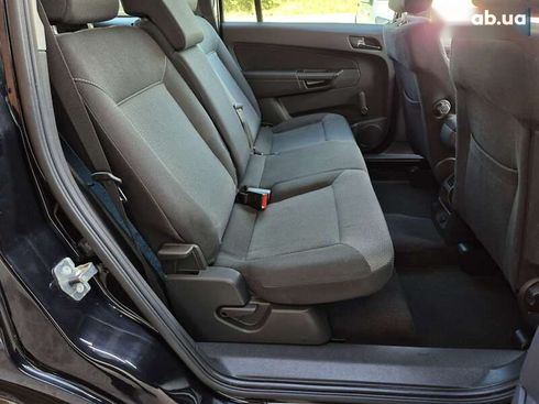 Opel Zafira 2010 - фото 30