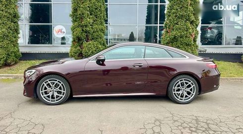 Mercedes-Benz E-Класс 2021 - фото 2