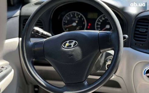 Hyundai Accent 2008 - фото 13