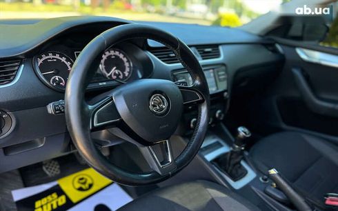 Skoda Octavia 2017 - фото 17
