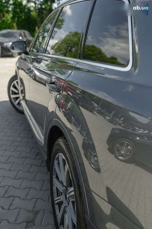 Audi Q7 2018 - фото 17