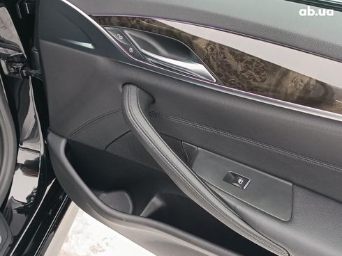 BMW 5 серия 2017 черный - фото 46