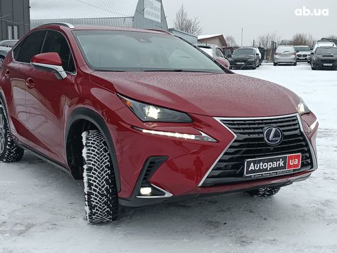 Lexus NX 2020 красный - фото 16