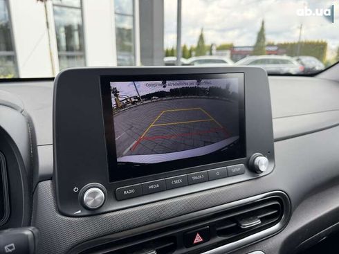 Hyundai Kona 2021 - фото 11