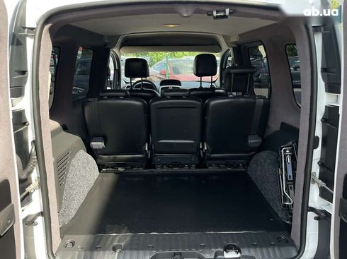 Renault Kangoo 2019 - фото 26