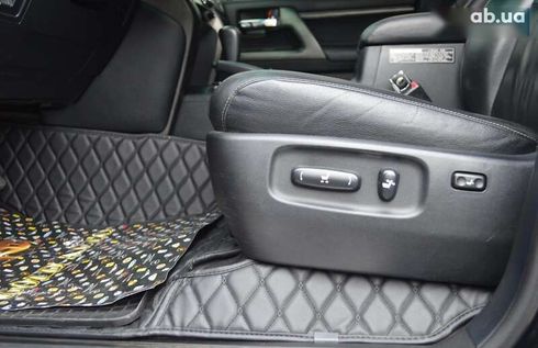 Toyota Land Cruiser 2012 - фото 20