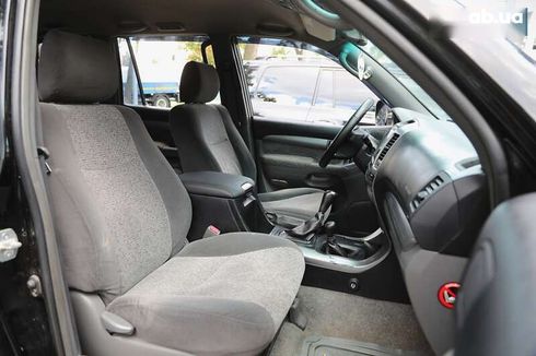 Toyota Land Cruiser Prado 2005 - фото 11
