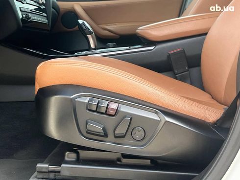 BMW X3 2016 белый - фото 16