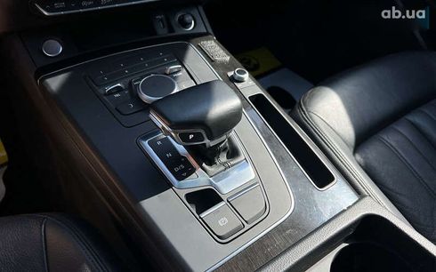 Audi Q5 2017 - фото 15