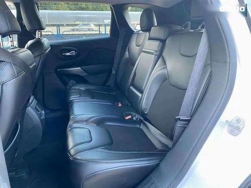 Jeep Cherokee 2018 - фото 16