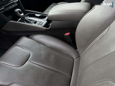 Hyundai Santa Fe 2018 - фото 30