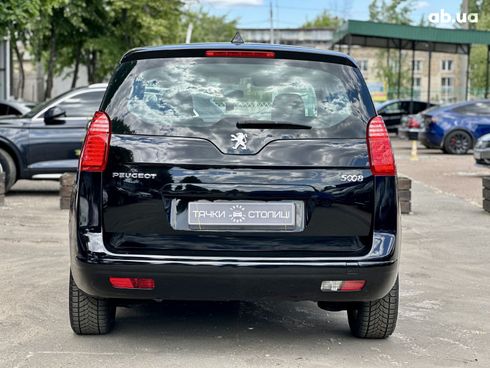 Peugeot 5008 2013 черный - фото 4