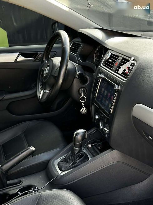Volkswagen Jetta 2013 - фото 14