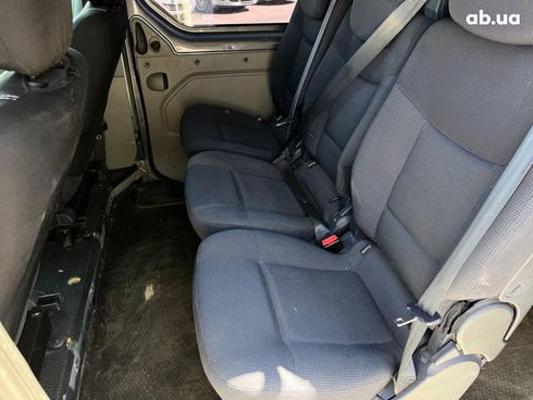 Renault Trafic 2014 серый - фото 29