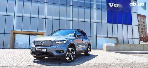 Volvo XC40 2021 - фото 2