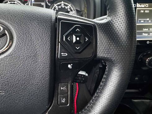 Toyota 4Runner 2019 белый - фото 19