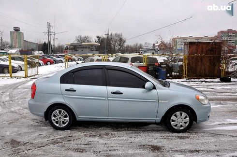 Hyundai Accent 2008 - фото 6