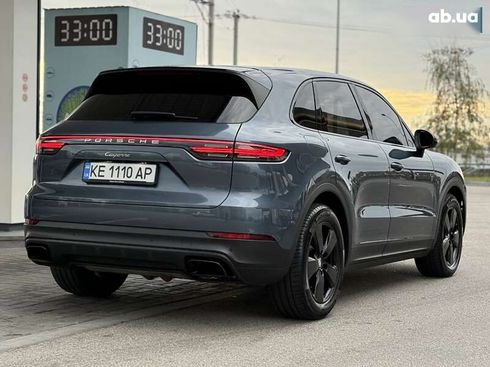 Porsche Cayenne 2018 - фото 9
