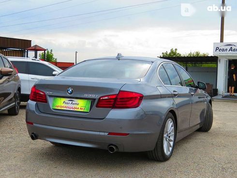 BMW 5 серия 2012 - фото 2