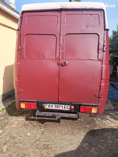 IVECO Daily 1999 красный - фото 12