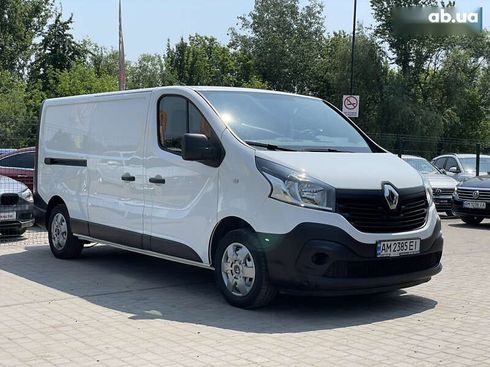 Renault Trafic 2016 - фото 9