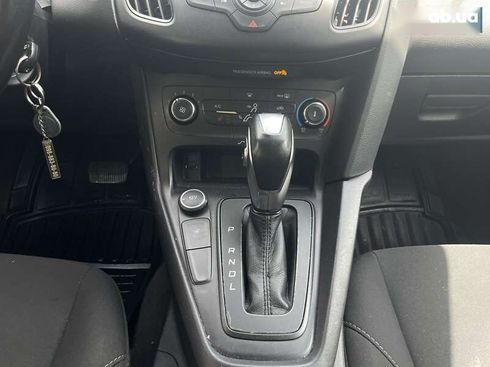 Ford Focus 2016 - фото 16