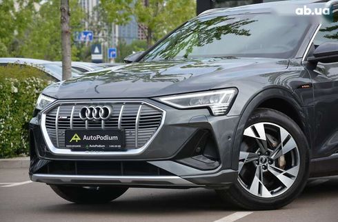 Audi E-Tron 2021 - фото 8