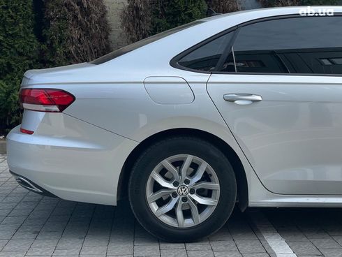 Volkswagen passat b8 2019 серый - фото 18