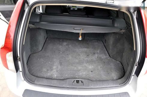 Volvo V50 2010 - фото 20