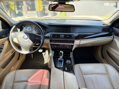 BMW 5 серия 2010 - фото 9