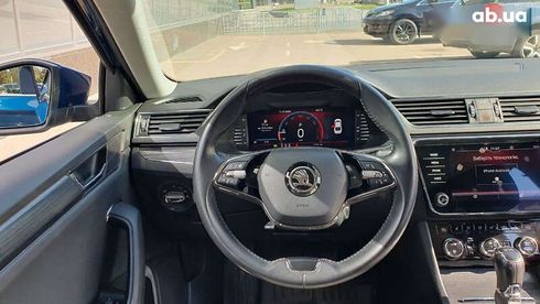 Skoda Superb 2021 - фото 17