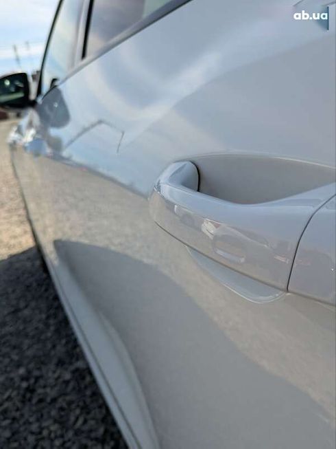 Audi E-Tron 2020 - фото 8