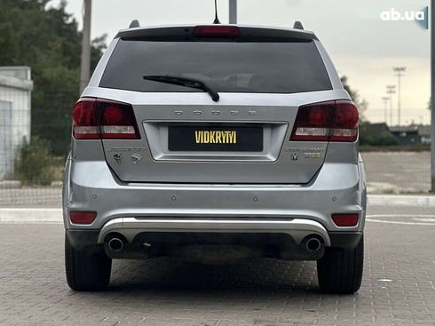 Dodge Journey 2017 - фото 17