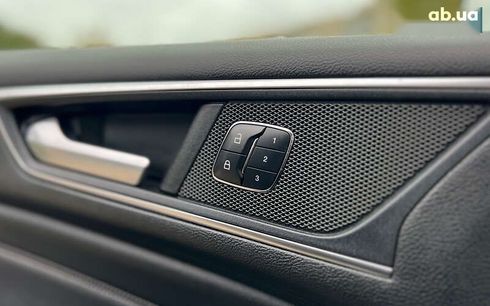 Ford Edge 2017 - фото 17