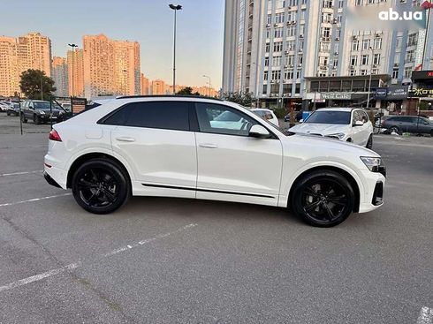 Audi Q8 2023 - фото 14
