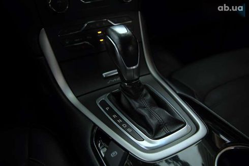 Ford Edge 2016 - фото 17