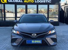 Продаж вживаних Toyota Camry 2018 року у Львові - купити на Автобазарі